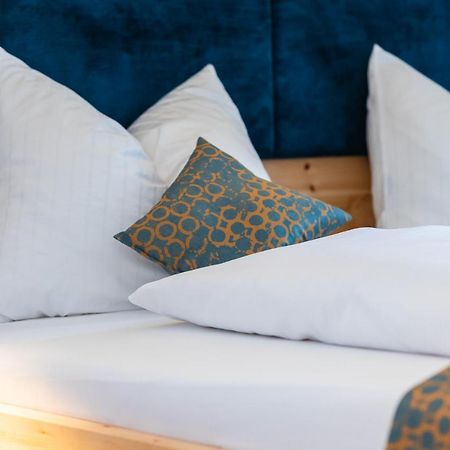 Lichti'S Rooms & Appartements Aspang Markt Bagian luar foto