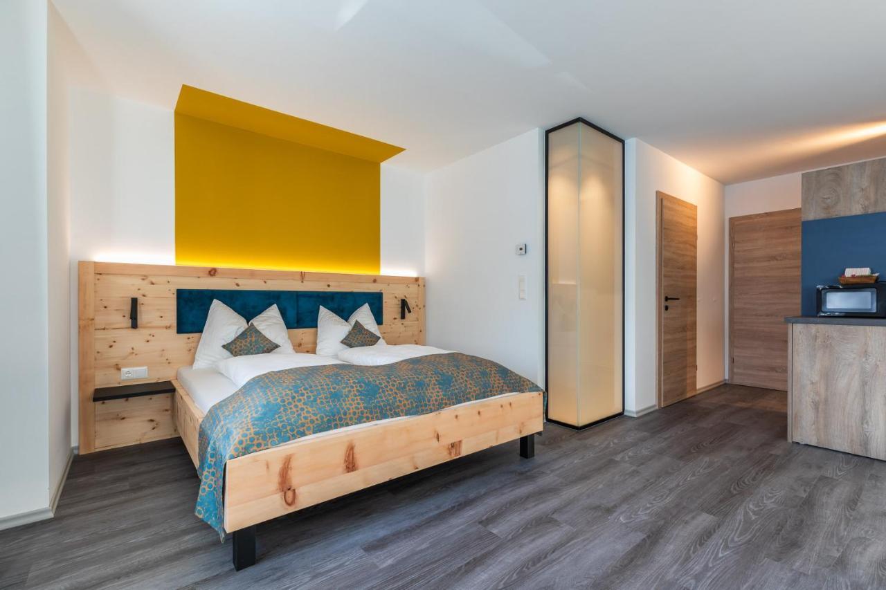 Lichti'S Rooms & Appartements Aspang Markt Bagian luar foto