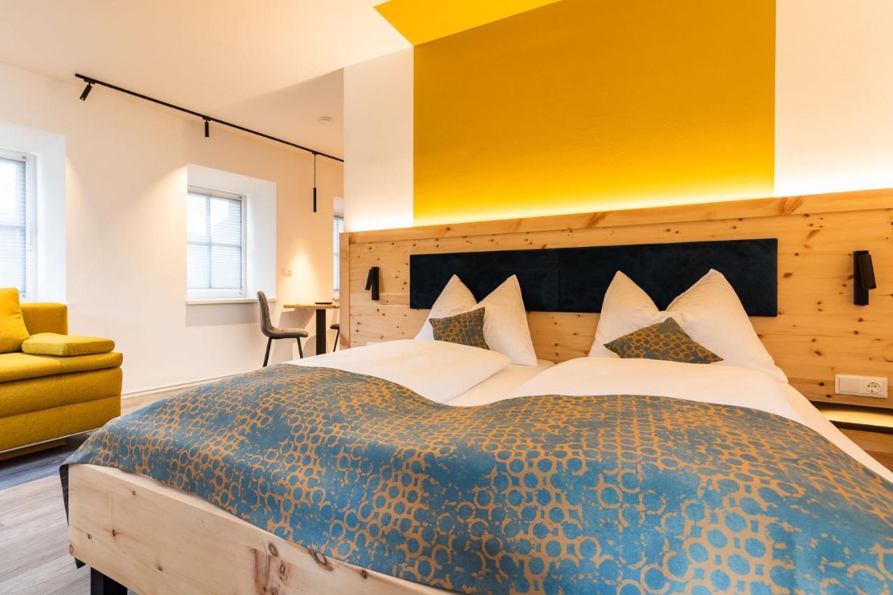 Lichti'S Rooms & Appartements Aspang Markt Bagian luar foto