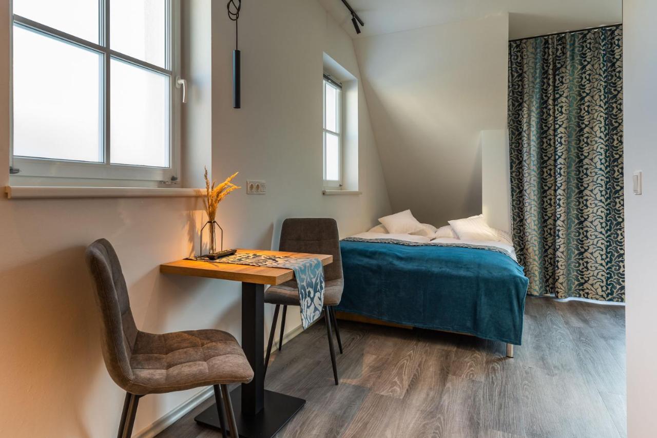 Lichti'S Rooms & Appartements Aspang Markt Bagian luar foto