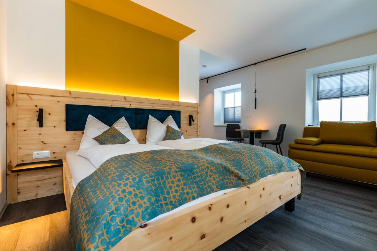 Lichti'S Rooms & Appartements Aspang Markt Bagian luar foto